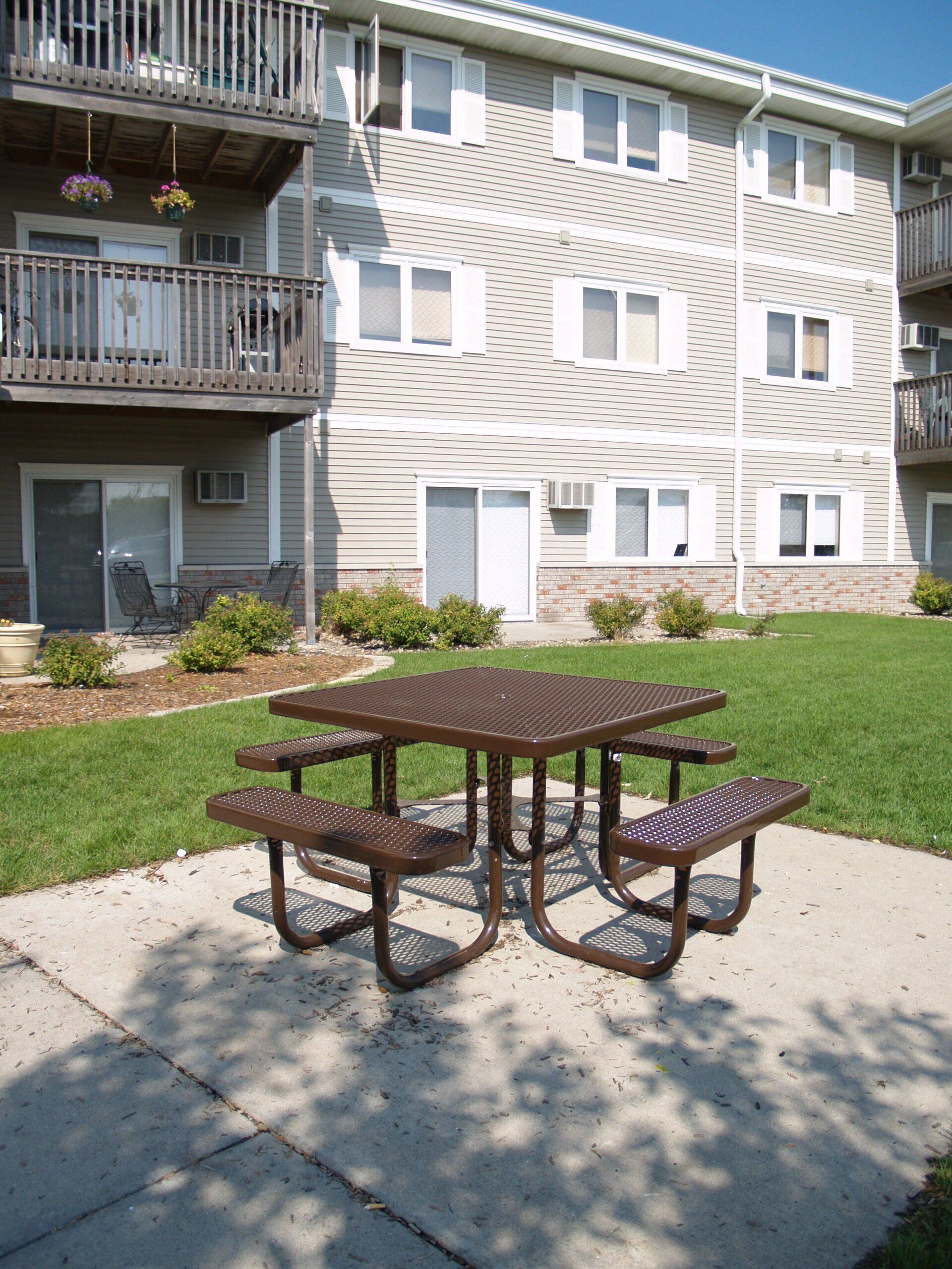 Gallery Oak Crossing Apartment for Rent in Grimes, IA