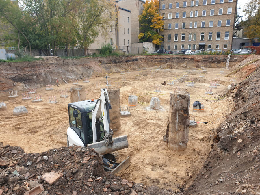 Daudzdzīvokļu dzīvojamā ēka