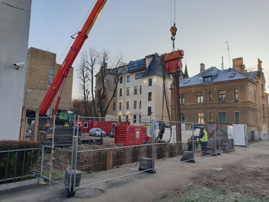 Daudzdzīvokļu dzīvojamā māja Rīgā, Vesetas ielā 6