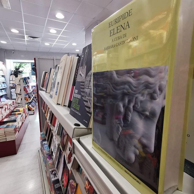 libreria mondadori aquila