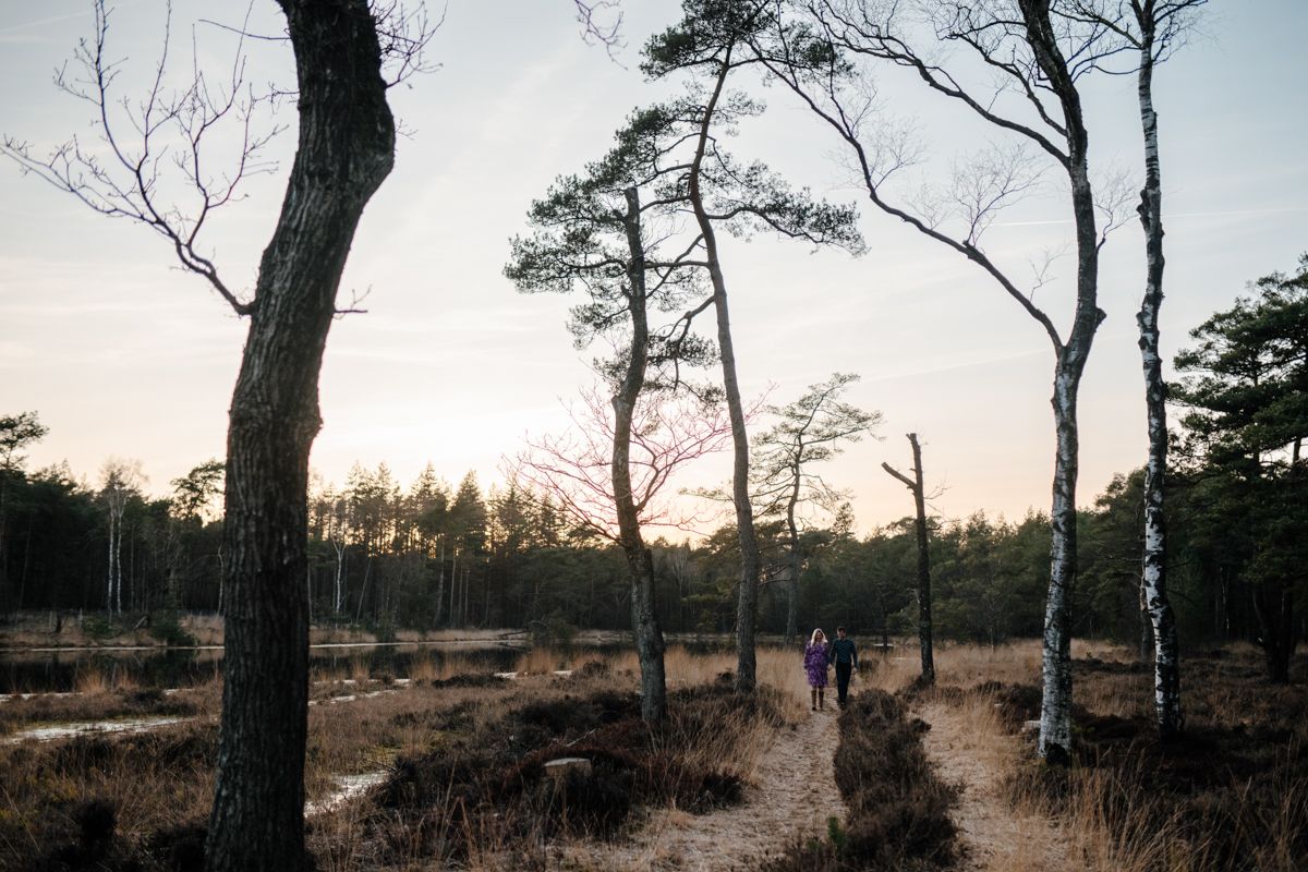 Fotoshoot zwangerschap in de natuur