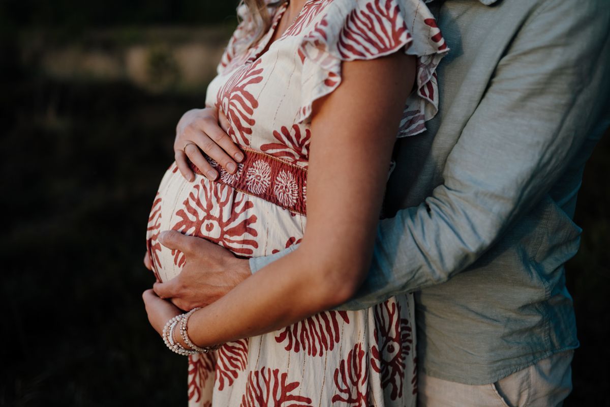 Zwangerschapshoot, buik in beeld