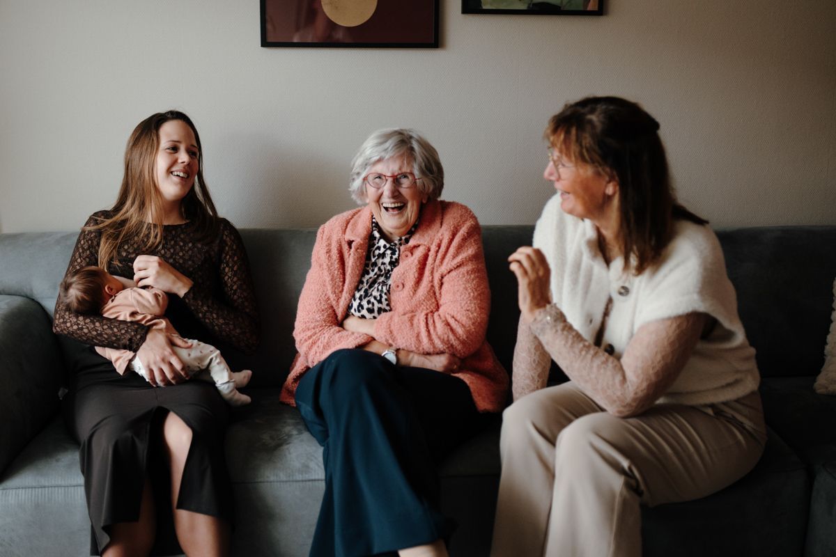 Newbornshoot en vier generatie foto’s