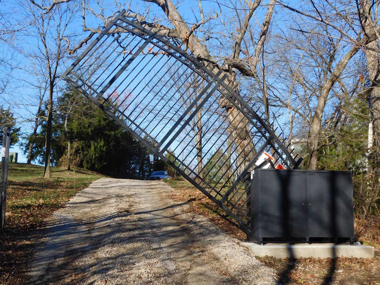 Vertical Pivot Gate Opening — Kansas City, KS — Allied Fence & Security