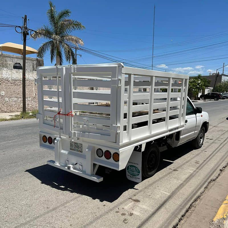 NB Carrocerías, Remolques y Servicios de La Laguna - Venta de redilas