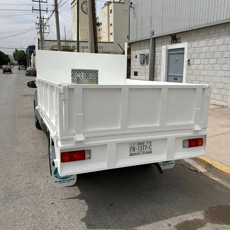 NB Carrocerías, Remolques y Servicios de La Laguna - Carrocería tipo materialista