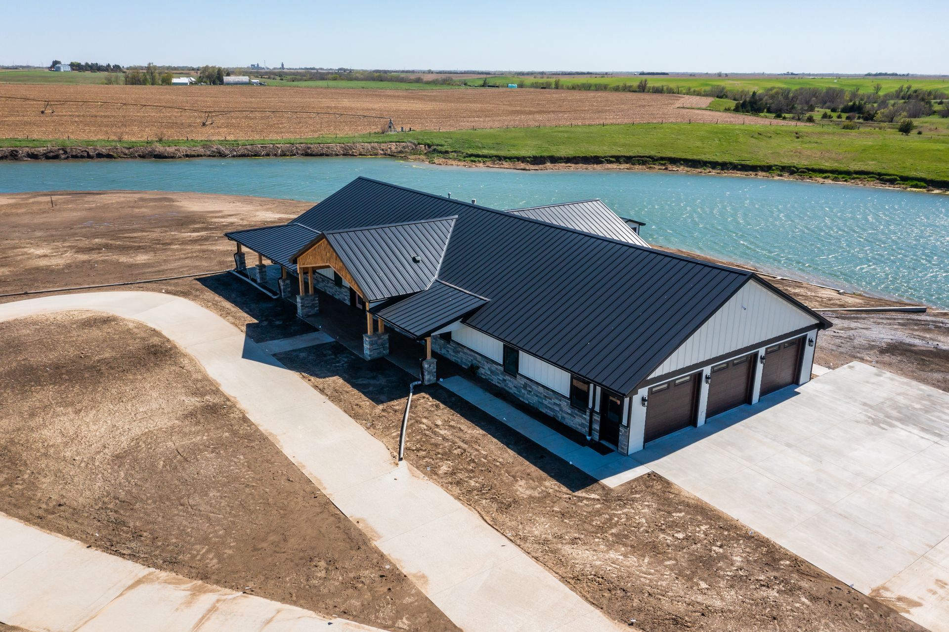 New House Construction — Hastings, NE — Maendele Construction New House Construction — Hastings, NE — Maendele Construction