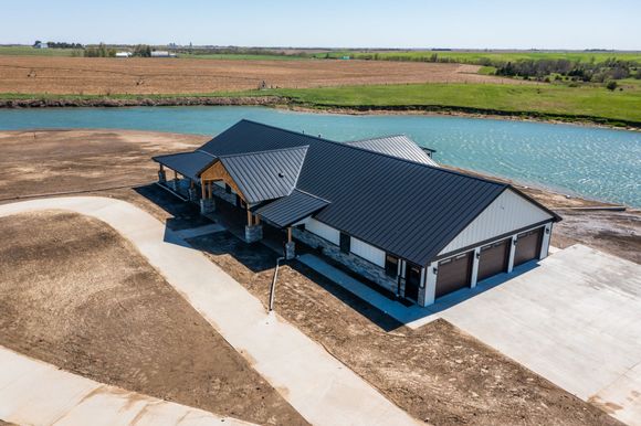 General Contractor — Hastings, NE — Maendele Construction General Contractor — Hastings, NE — Maendele Construction