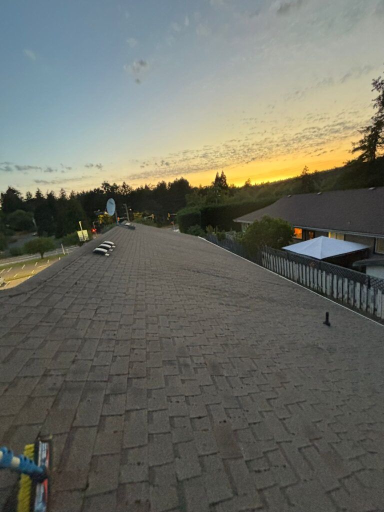 Clean roof in Victoria