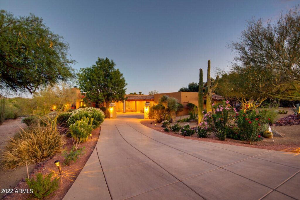 1489 THRASHER LANE - WICKENBURG