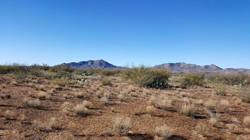 10 ACRES S-14500 S DATE CREEK ROAD - CONGRESS