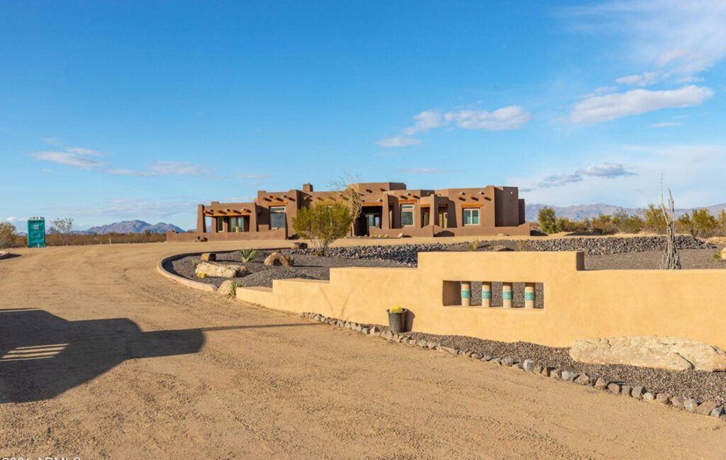 22275 W EL GRANDE TRAIL - WICKENBURG