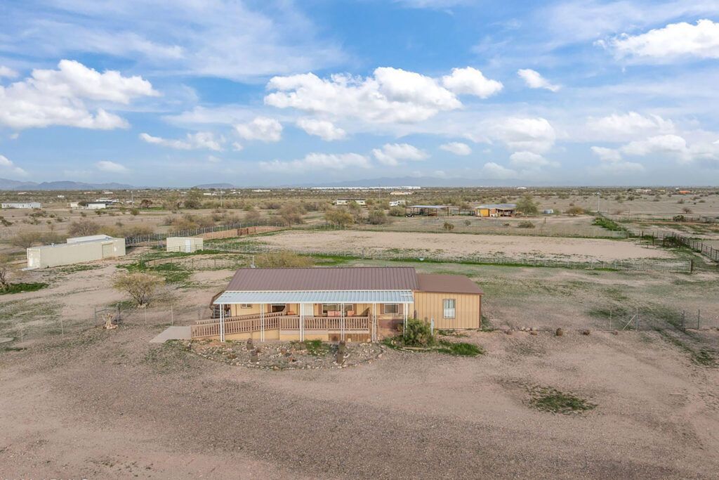 2817 NORTH SADDLE VISTA ROAD