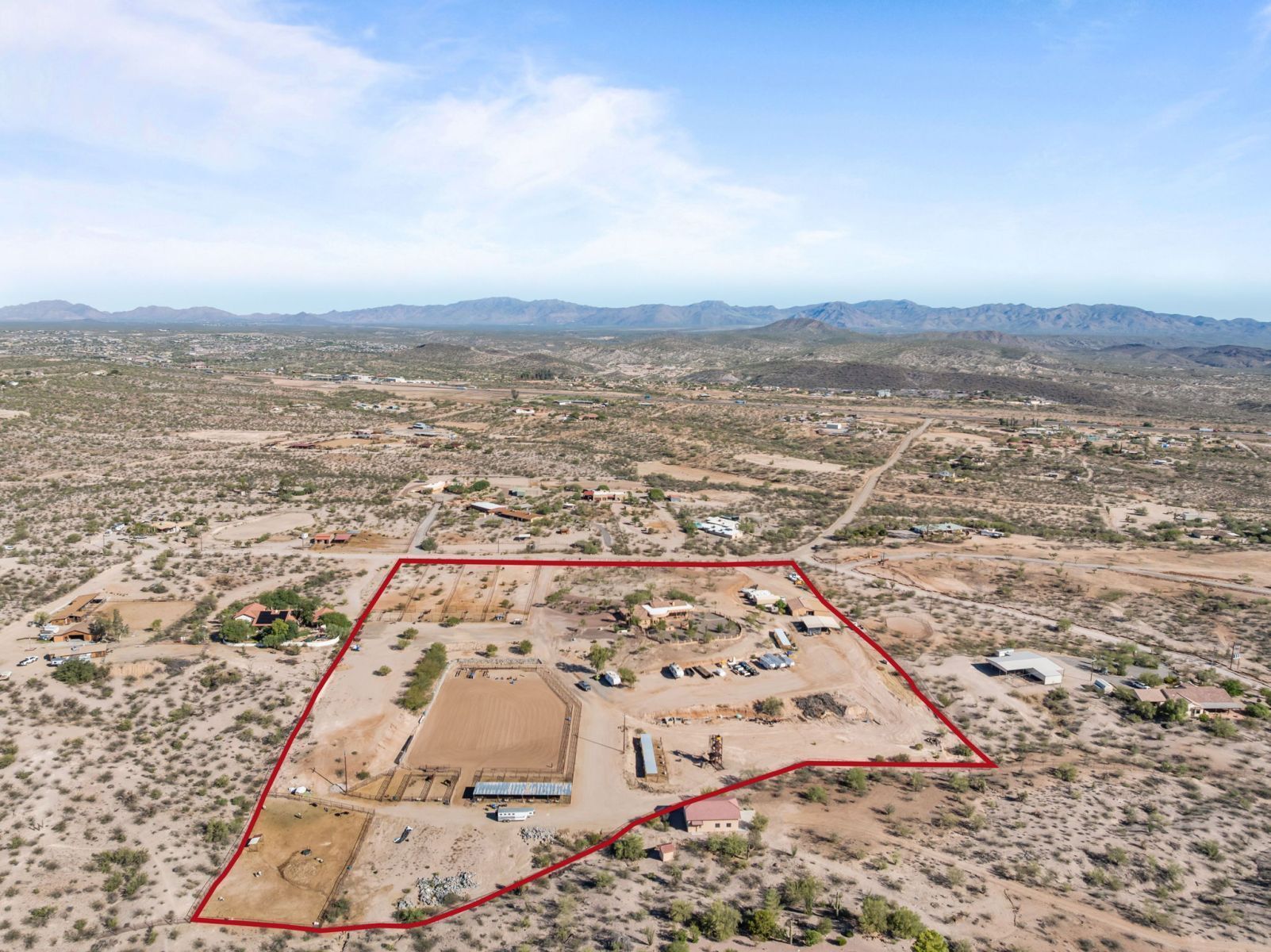 56624 N 337TH AVENUE - WICKENBURG