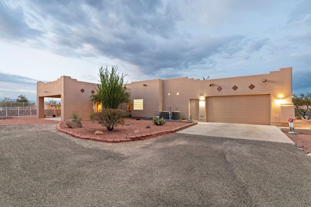 21650 W DATE CREEK ROAD - WICKENBURG
