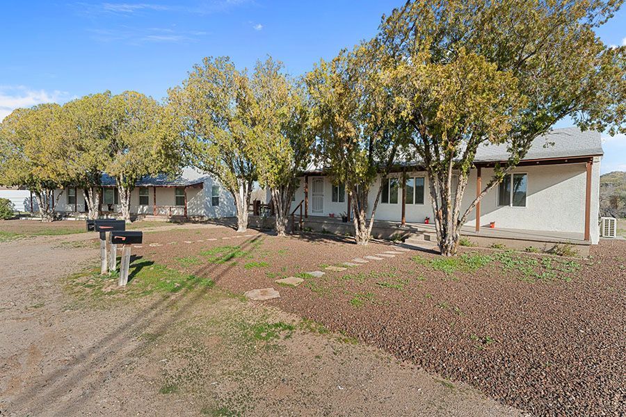 51437 N US 60 - WICKENBURG