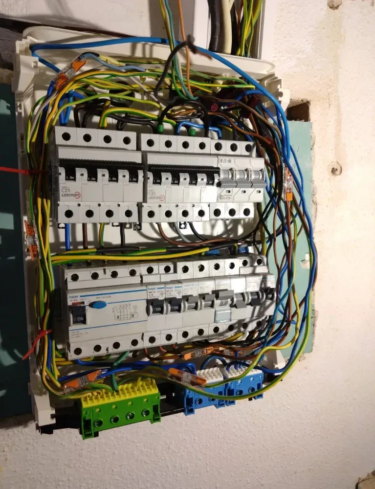 Electrical consumer unit rewire Algarve