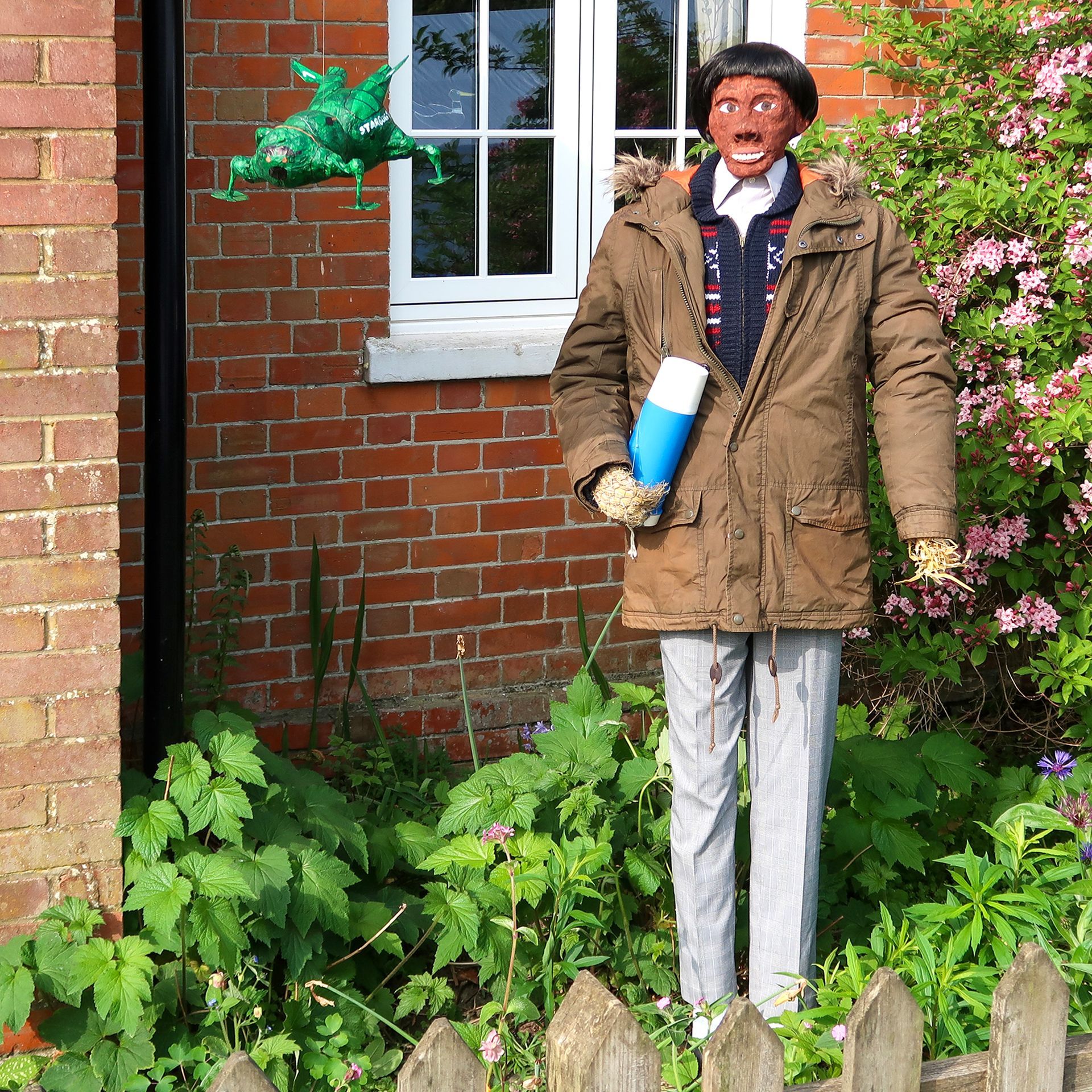 DUANE DIBBLY DUKE OF DORK SCARECROW