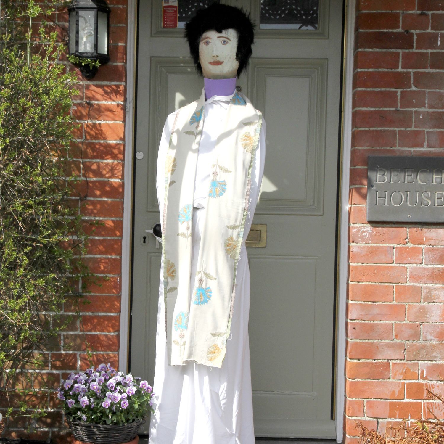 LIBBY LANE SCARECROW