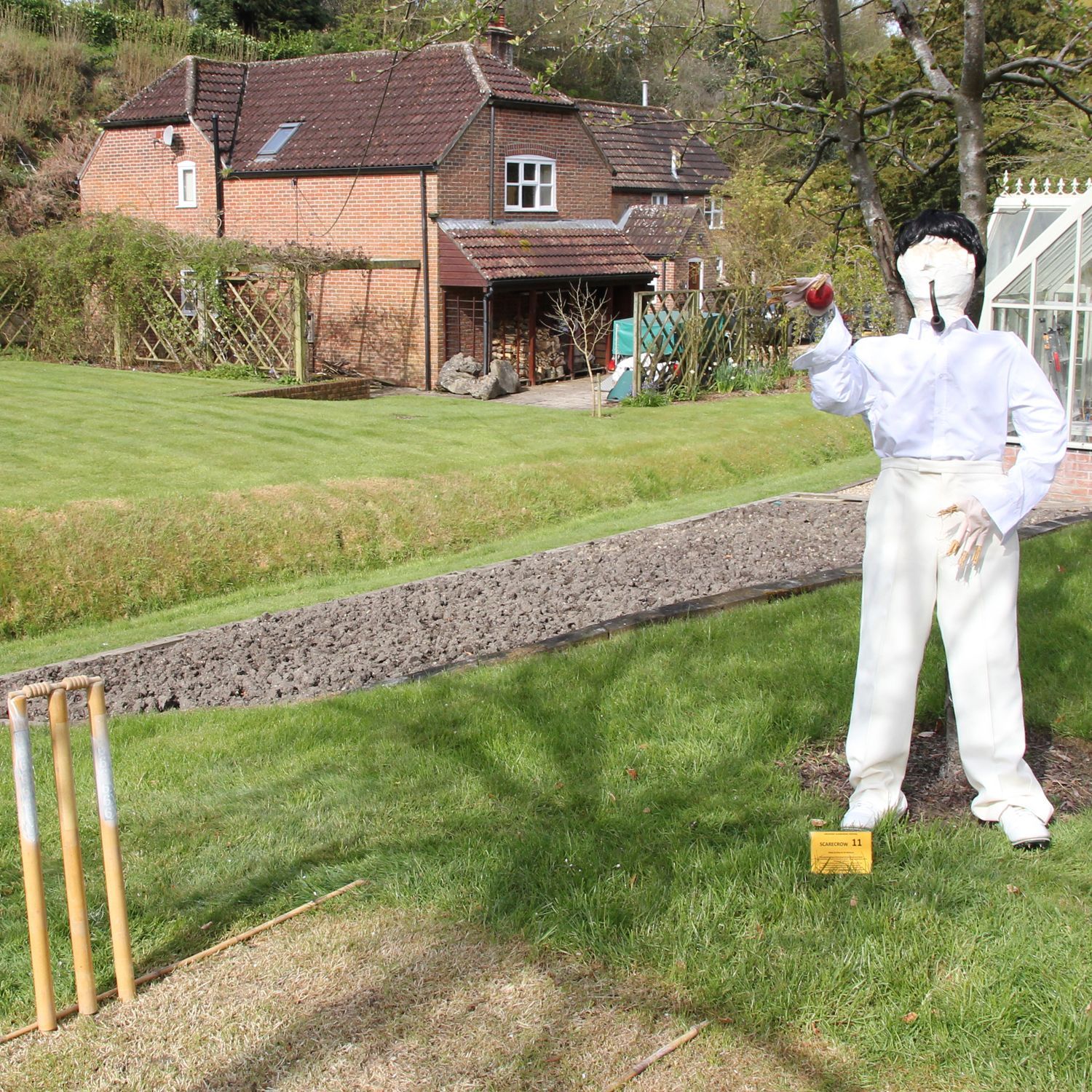 FRED TRUEMAN SCARECROW