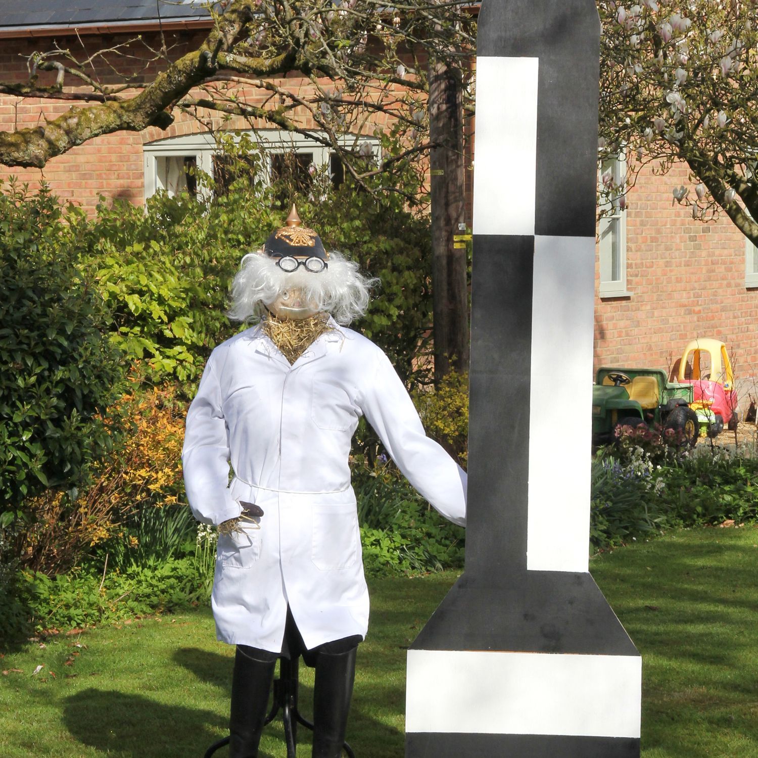 WERNHER VON BRAUN SCARECROW