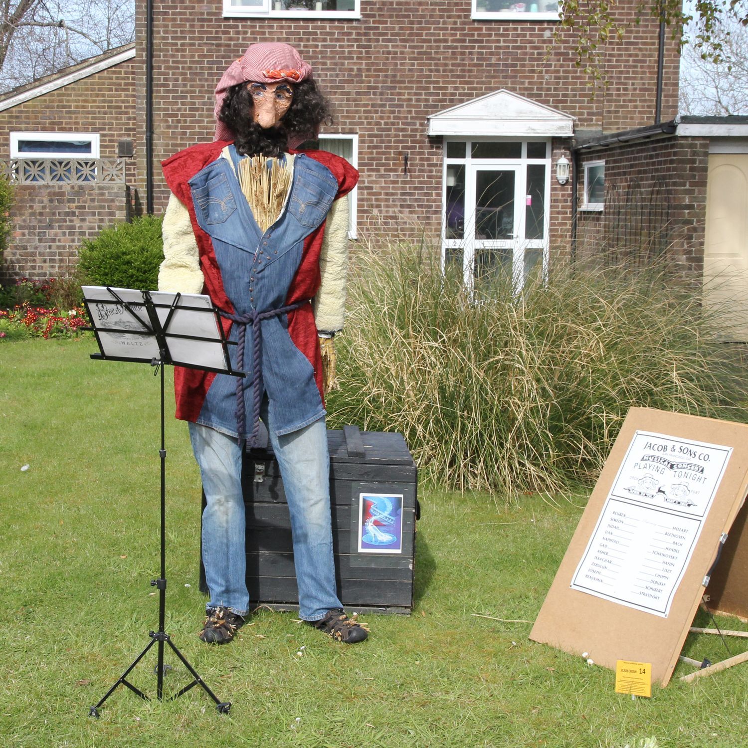 LEVI STRAUSS SCARECROW