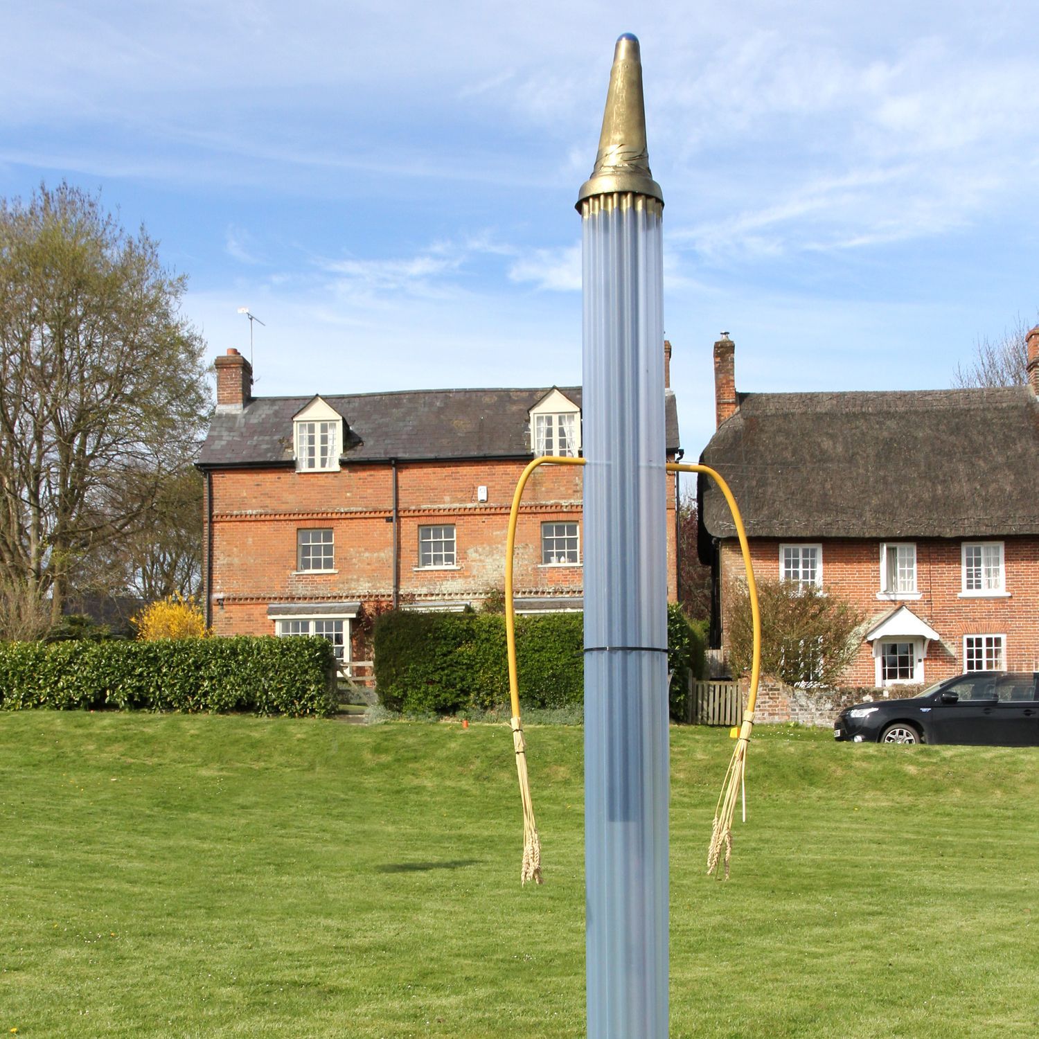 LASZLO BIRO SCARECROW