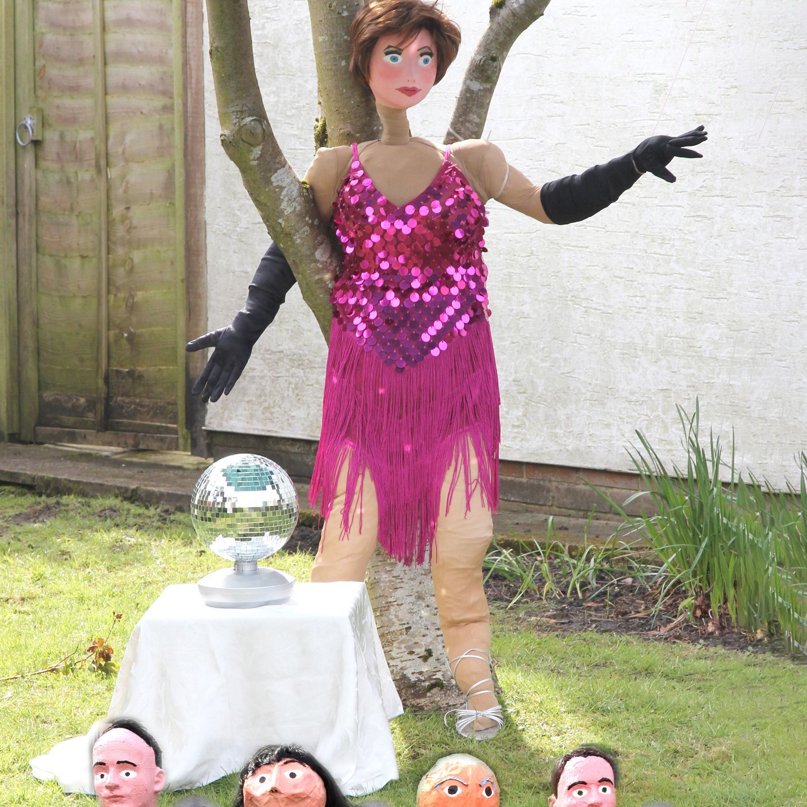 NATASHA KAPLINSKY SCARECROW
