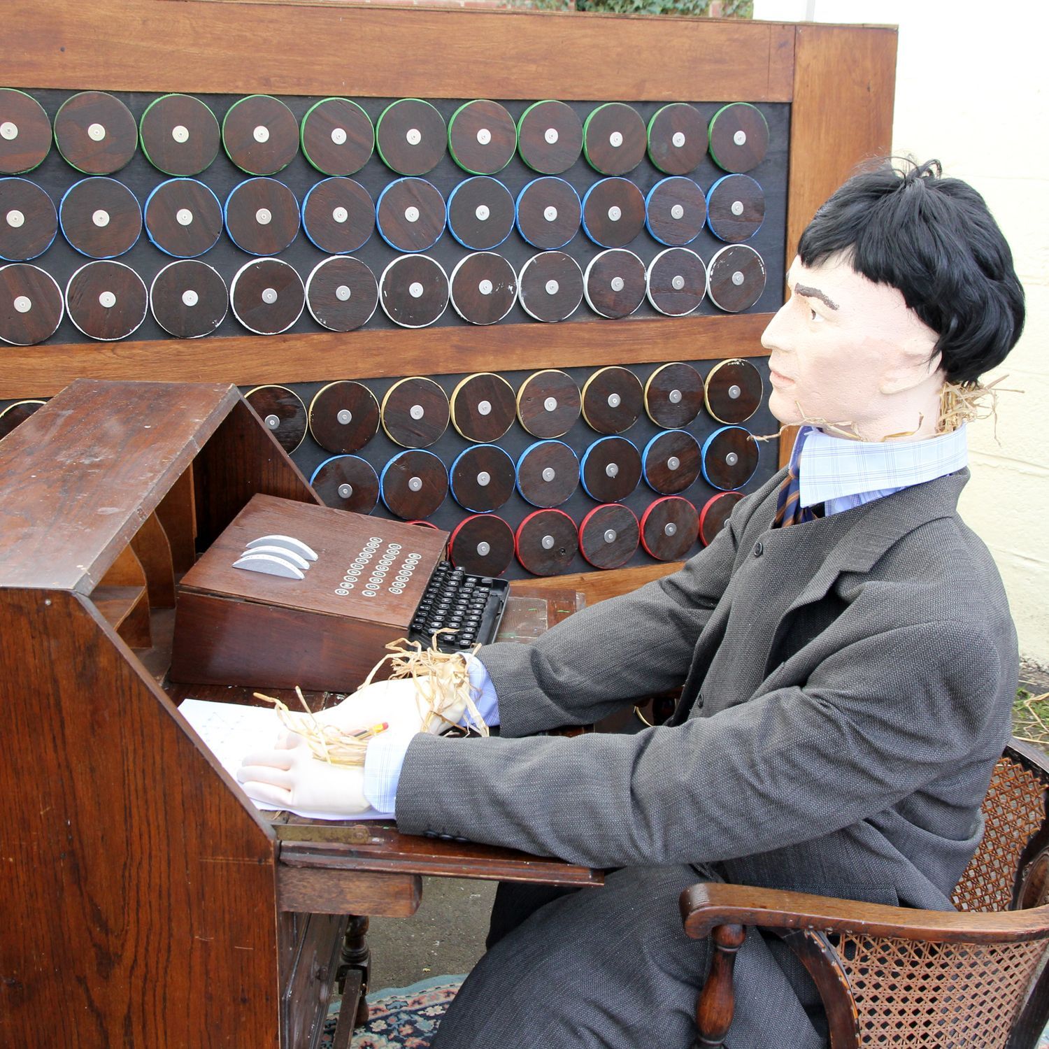 ALAN TURING SCARECROW