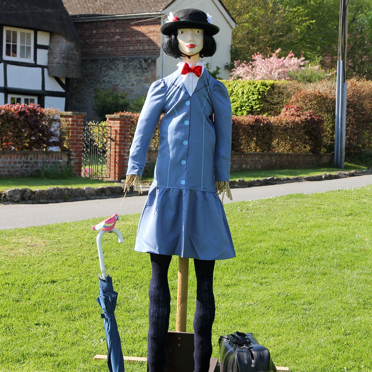 SCARECROW MARY POPPINS