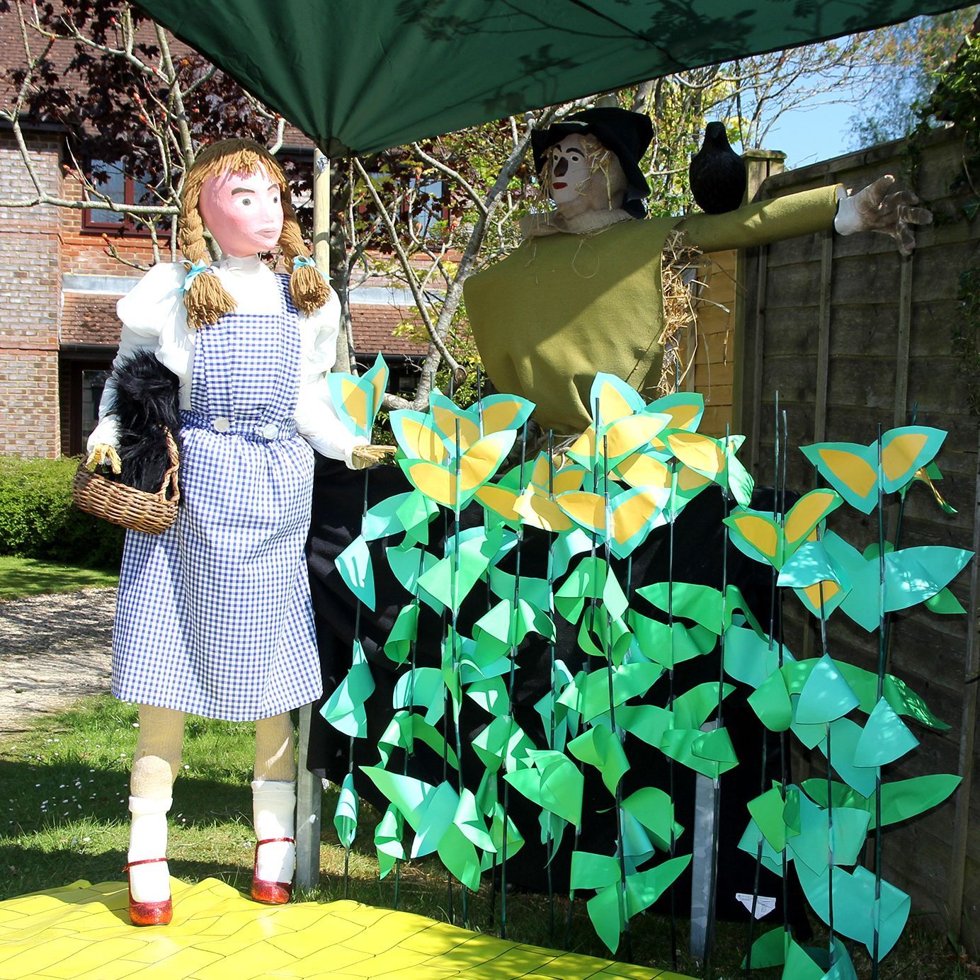 SCARECROW THE WIZARD OF OZ