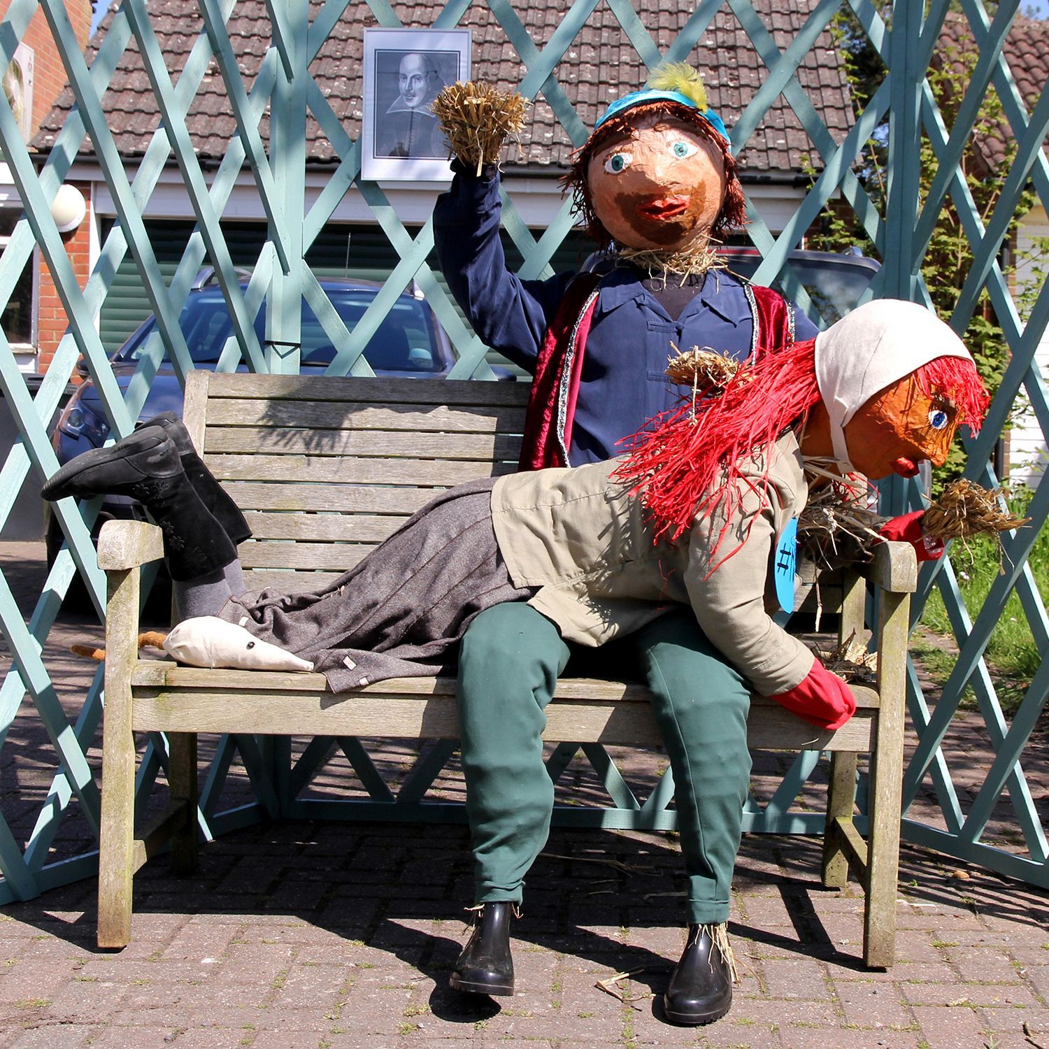 SCARECROW KISS ME KATE