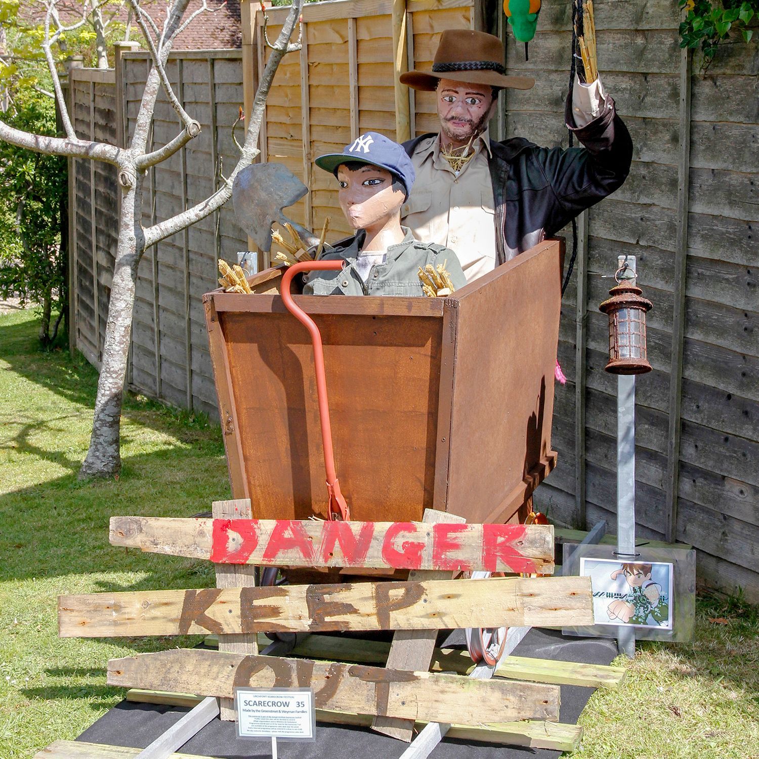 SCARECROW INDIANA JONES