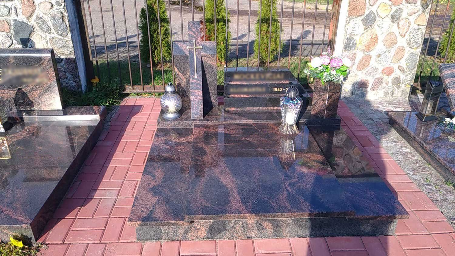 Kapaviečių uždangos