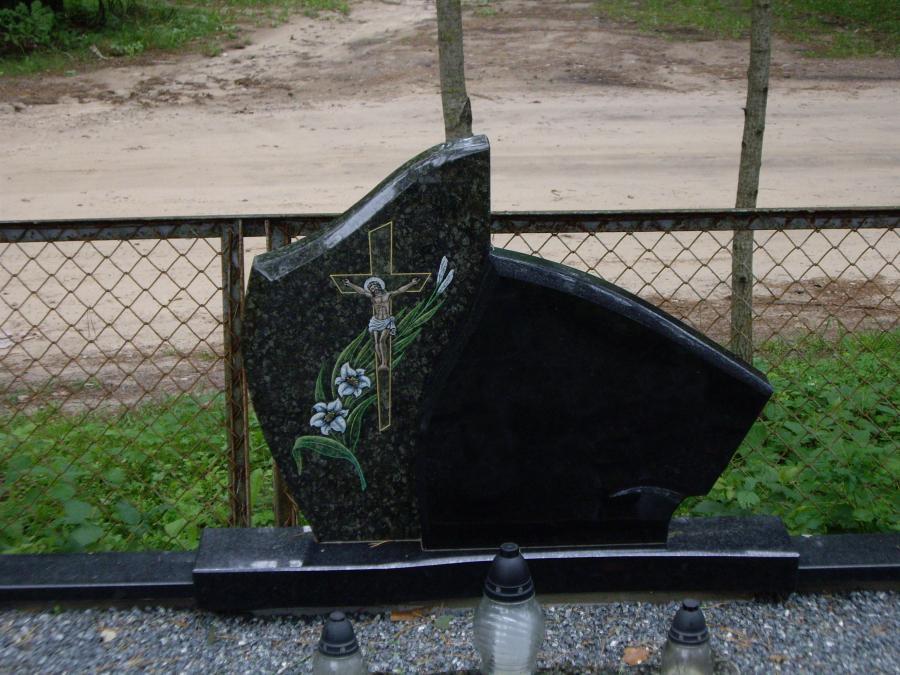 Dviejų dalių paminklai