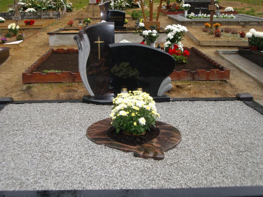 Dviejų dalių paminklai