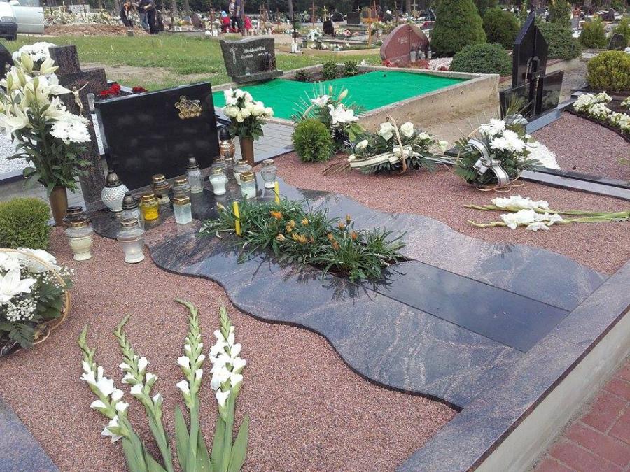 Dviejų dalių paminklai