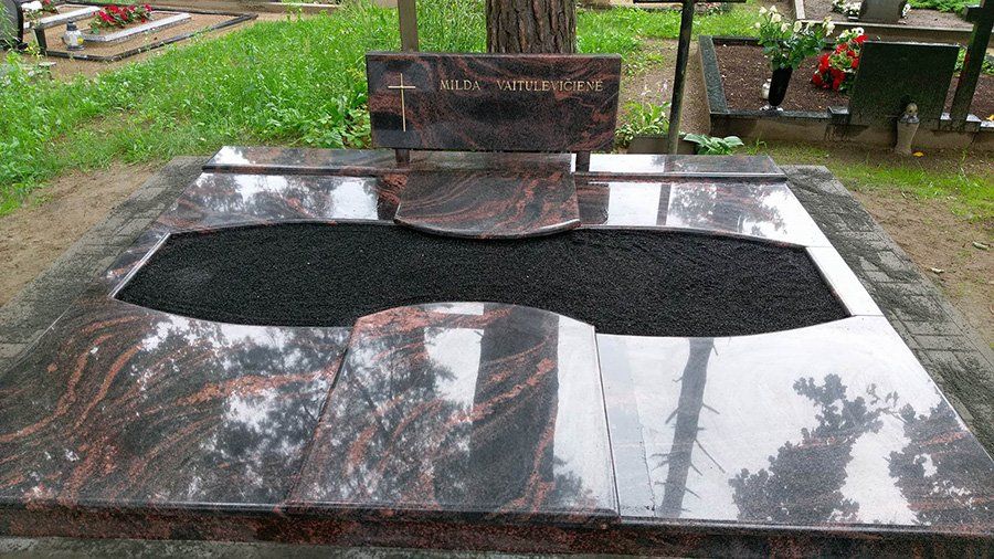 Kapaviečių uždangos