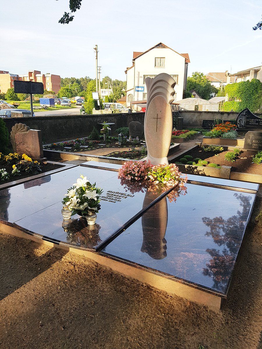 Kapaviečių uždangos