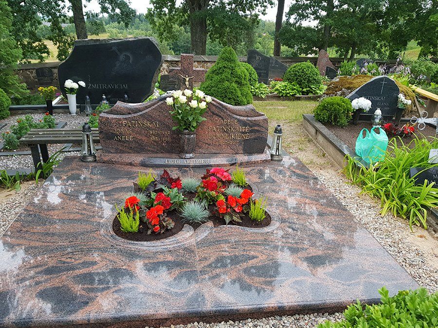 Kapaviečių uždangos