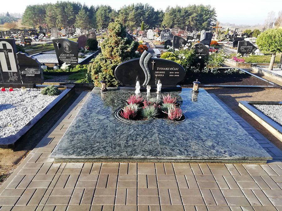 Kapaviečių uždangos