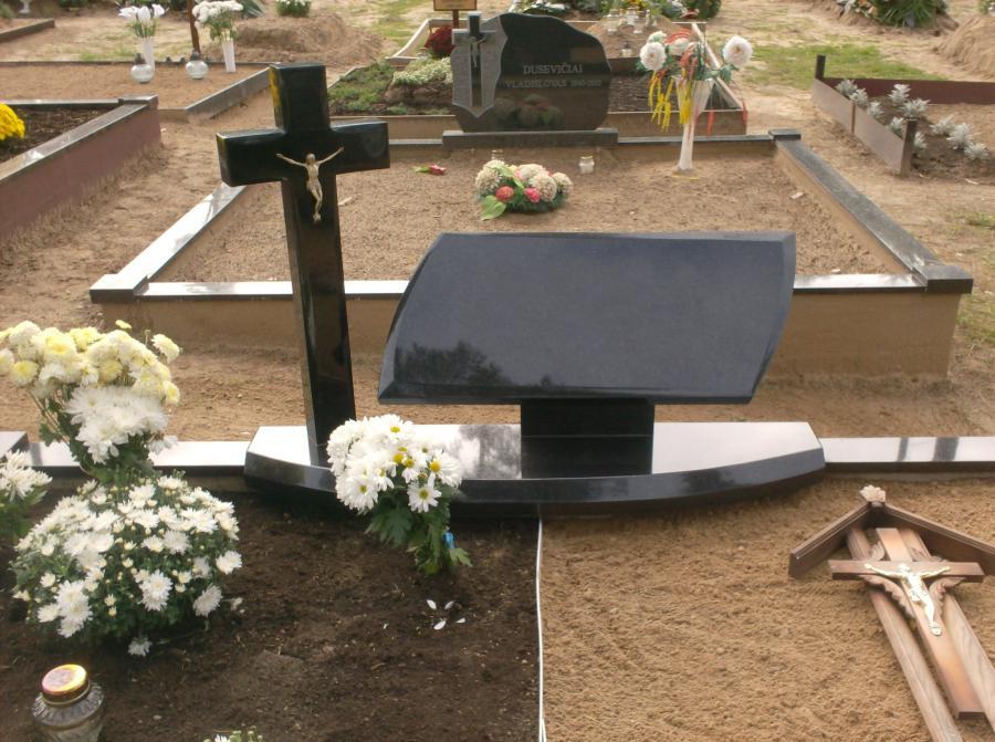 Vienos dalies paminklai