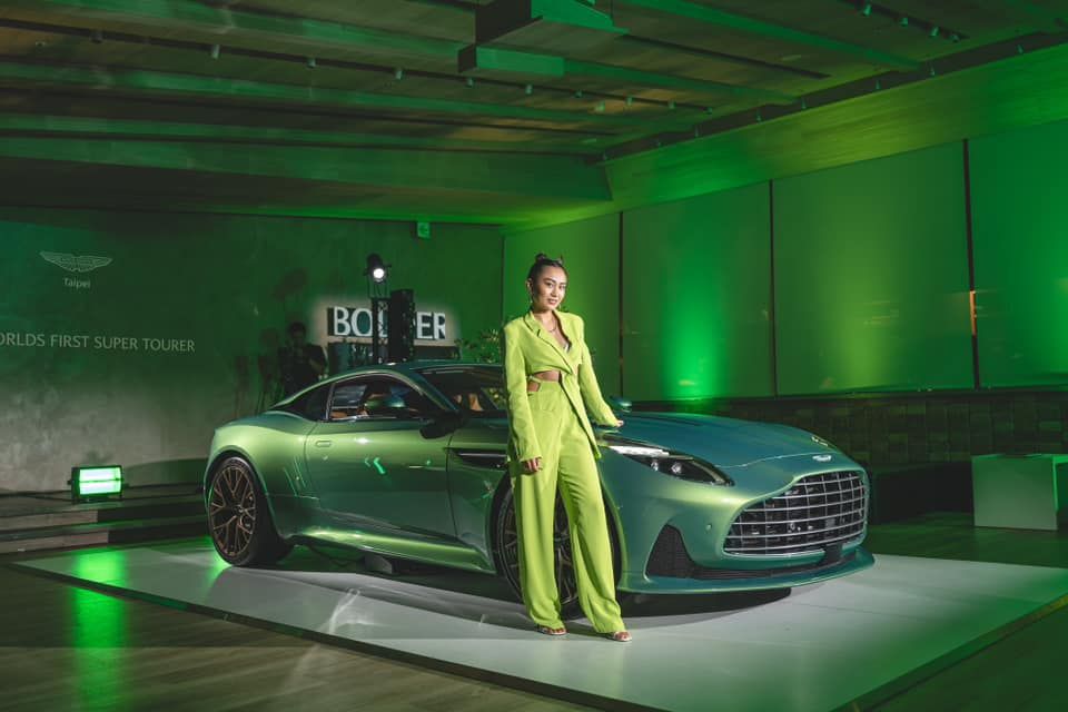 Indigenous DJ
Female DJ
Indigenous Music Producer
Austronesian DJ
Taiwan DJ
Dungi Sapor music
Aston Martin. 