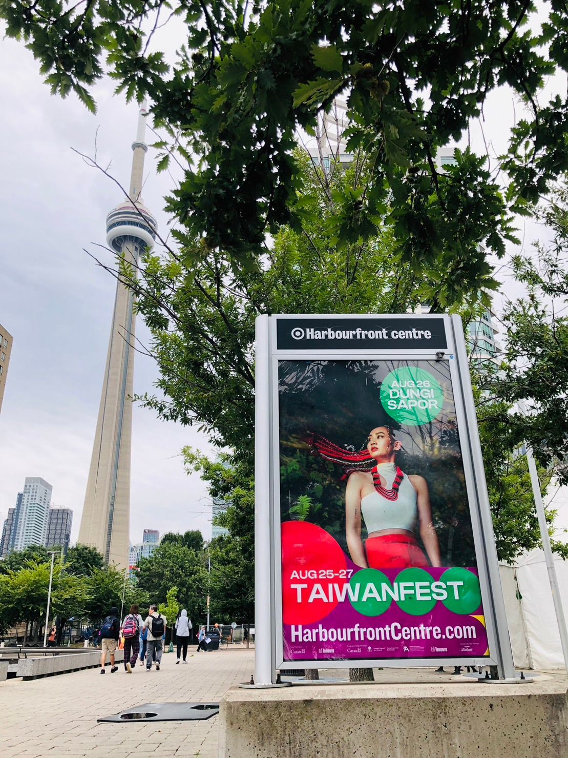 CN Tower behind a sign for TAIWANFEST, Toronto. Indigenous DJ
Female DJ
Indigenous Music Producer
Austronesian DJ
Taiwan DJ