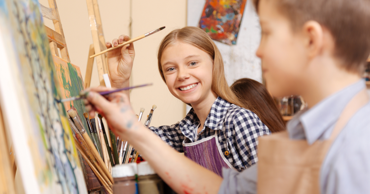 kids painting together