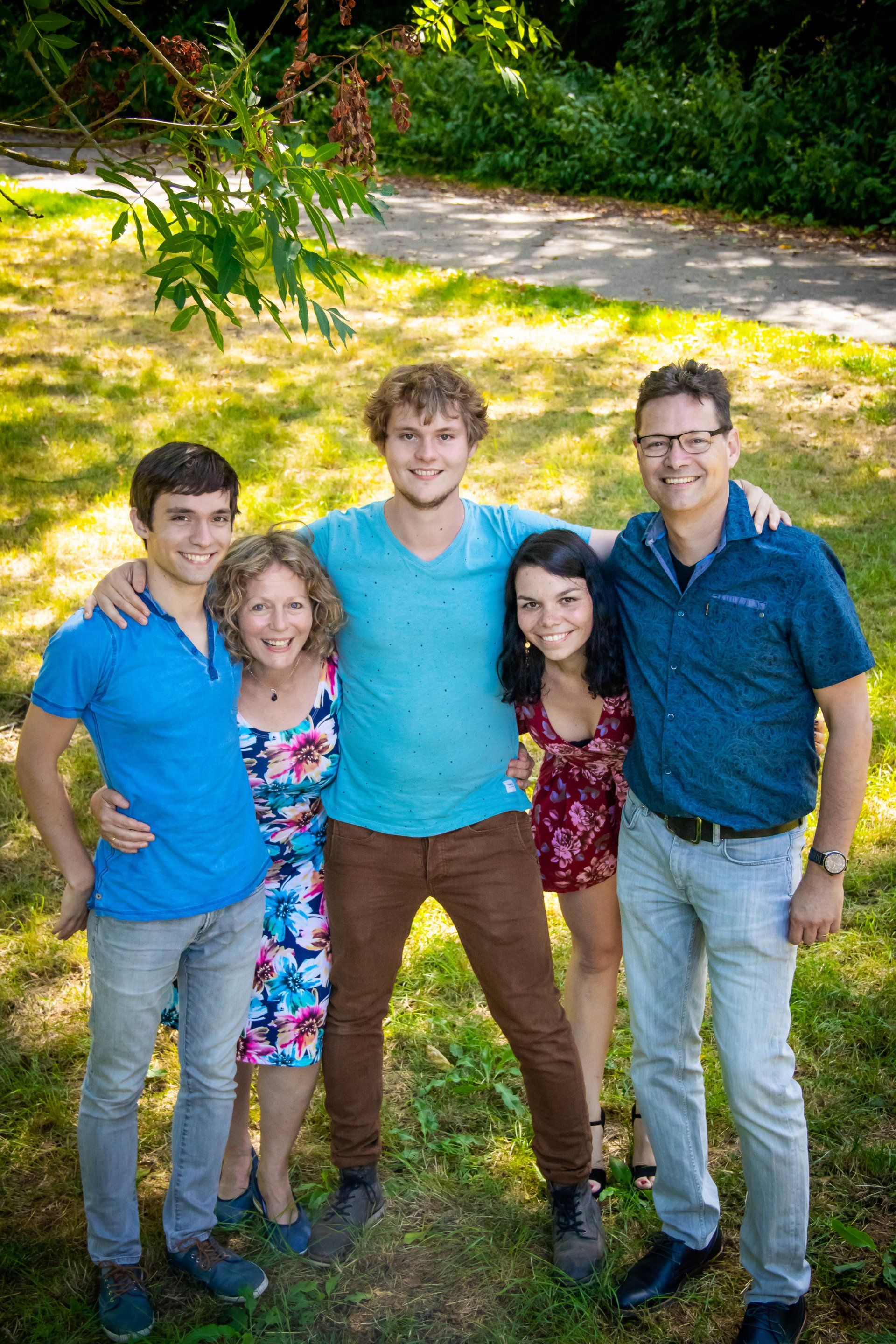 Een leuke familiefotoshoot buiten