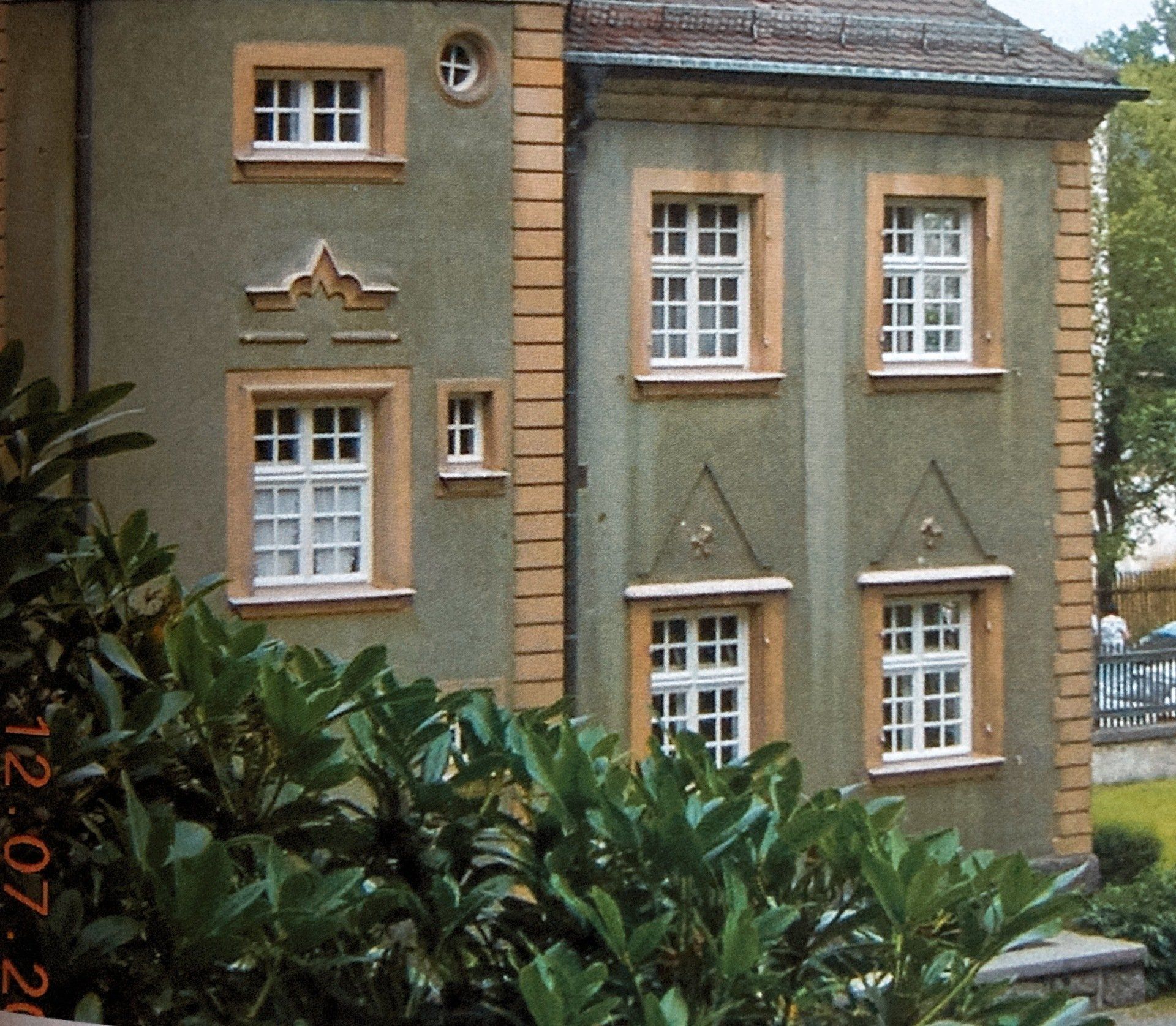 Ein Foto von einem Haus wurde am 2. Januar aufgenommen