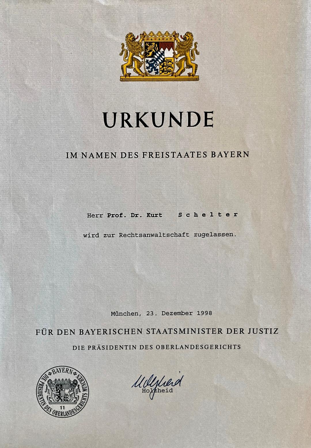 Ein Zertifikat mit einem Löwen darauf, auf dem steht: Urkunde