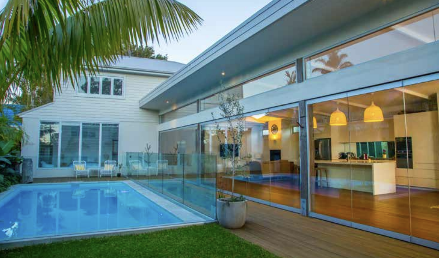 jacksonville home with large windows - Jacksonville window film