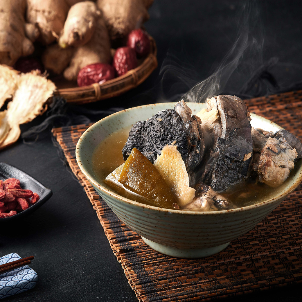 剝皮辣椒烏骨雞湯（單人份)